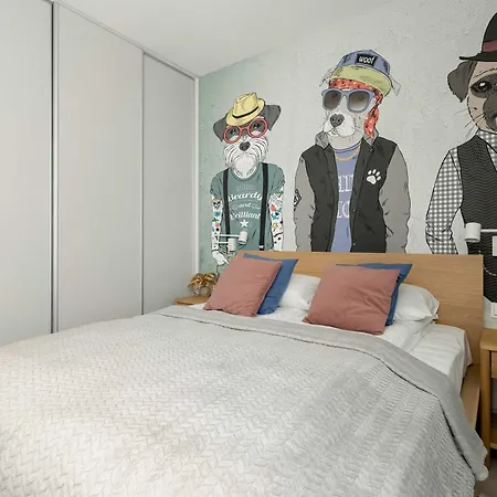 Comfortable With Air Conditioning By Renters Prestige * Poznań